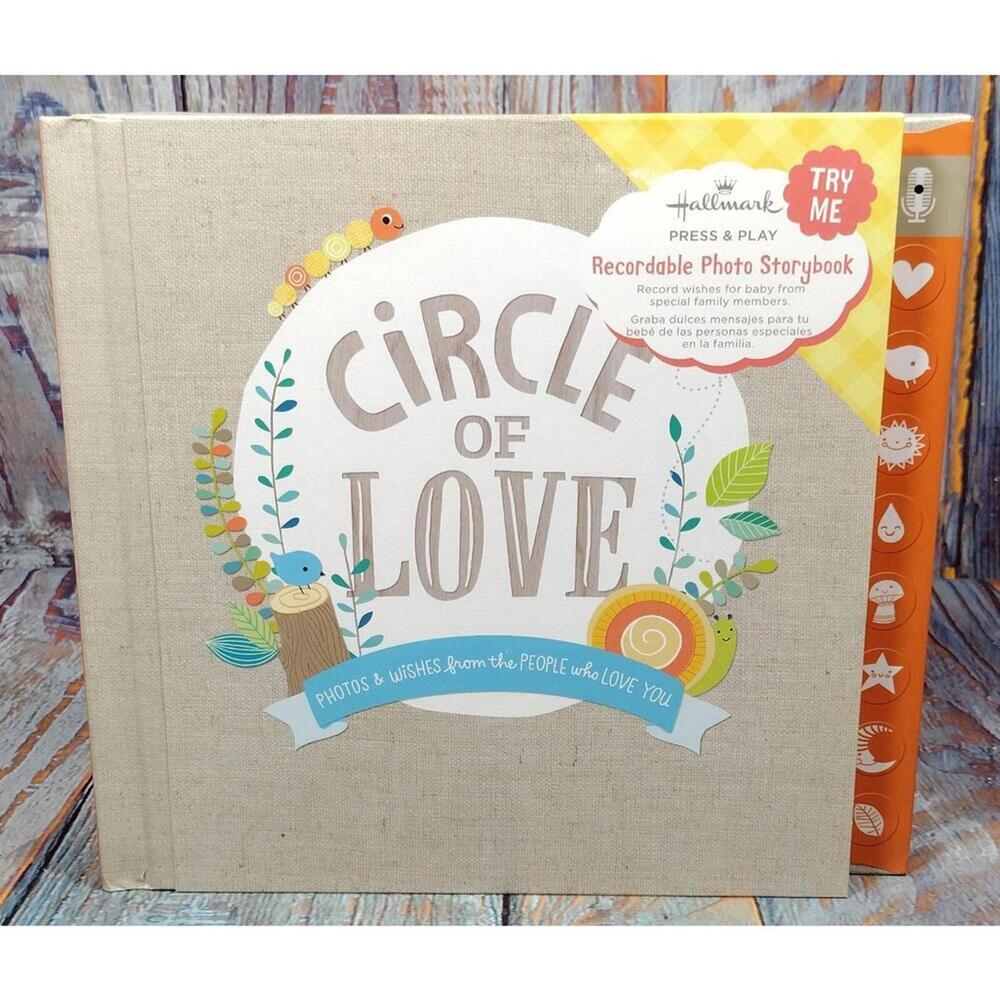 Hallmark Circle of Love Recordable Photo Storybook for Baby‎